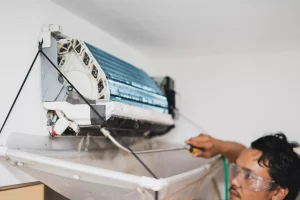 Repairing mini split unit